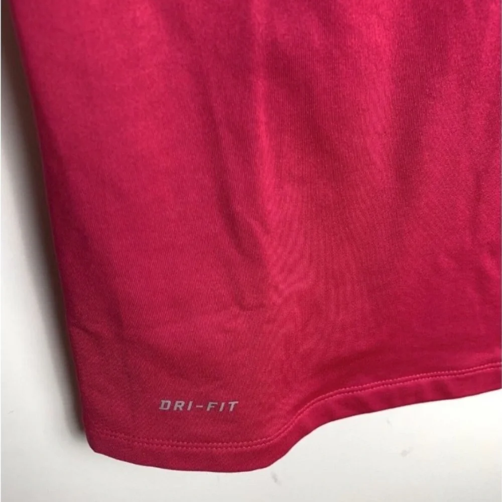 Nike Pro Combat Dri Fit Therma Fit Hyperwarm
Crew Shirt Pink Women's Size Medium - Picture 5 of 9